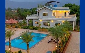 Ekostay Gold Palm Estate I Cricket Turf I Rain Dance I 2 Acre Property