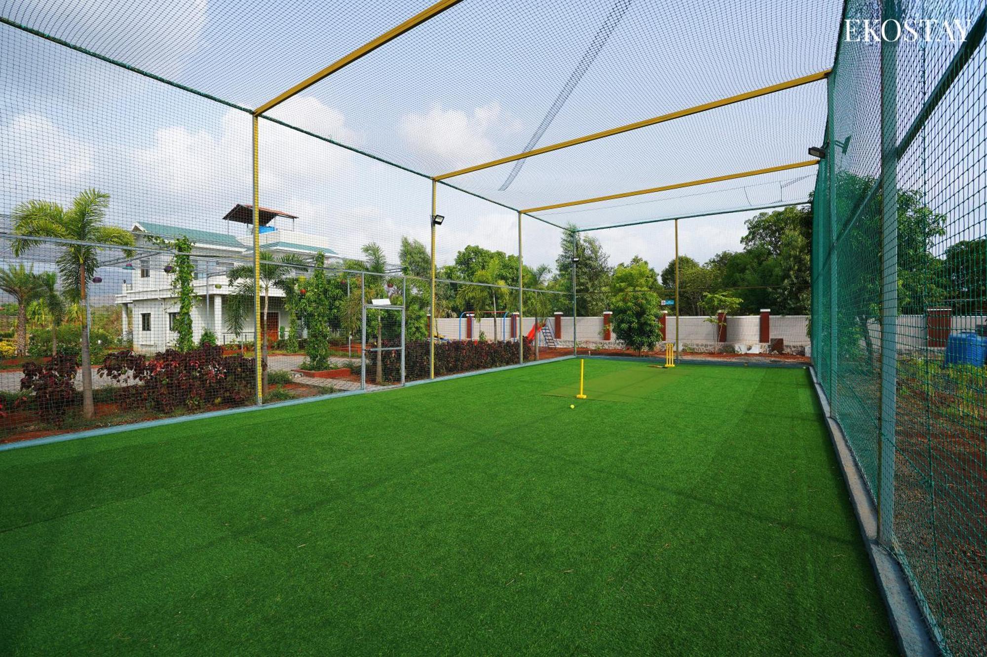 Ekostay Gold Palm Estate I Cricket Turf I Rain Dance I 2 Acre Property Karjat Exterior photo