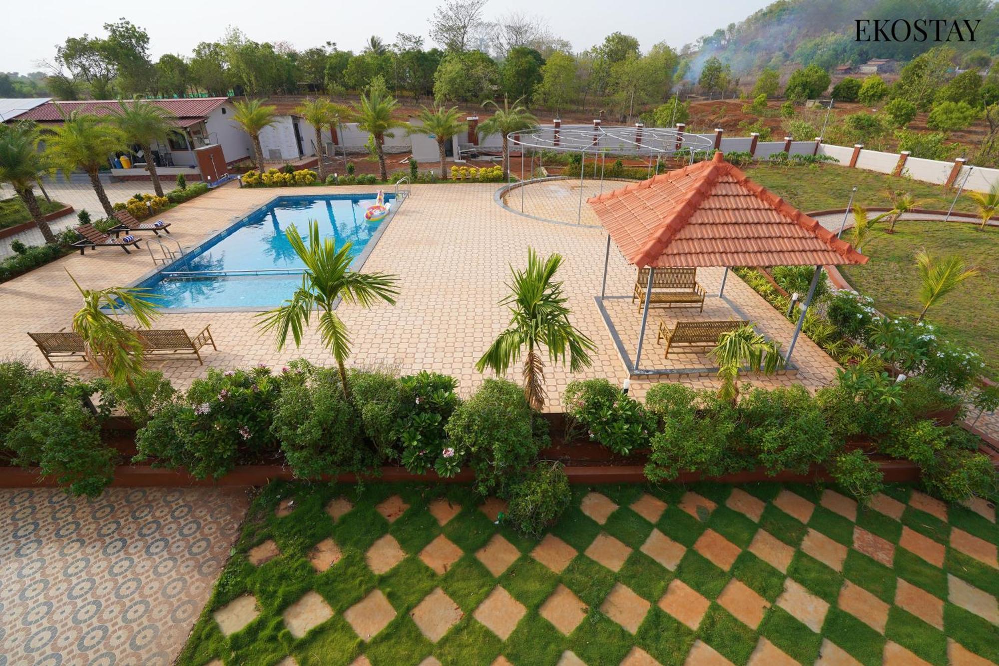 Ekostay Gold Palm Estate I Cricket Turf I Rain Dance I 2 Acre Property Karjat Exterior photo